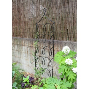 Loops Wrought Iron Trellis,  Free-Standing for Garden, 72"H x 18"W