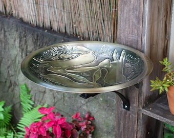 18" Devon Hares Embossed Birdbath with Wall Mount Bracket