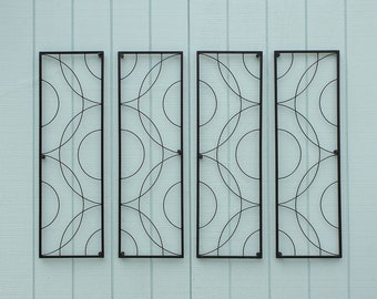 Circles Garden Trellis, Wall-Mounted 2 or 4 panel