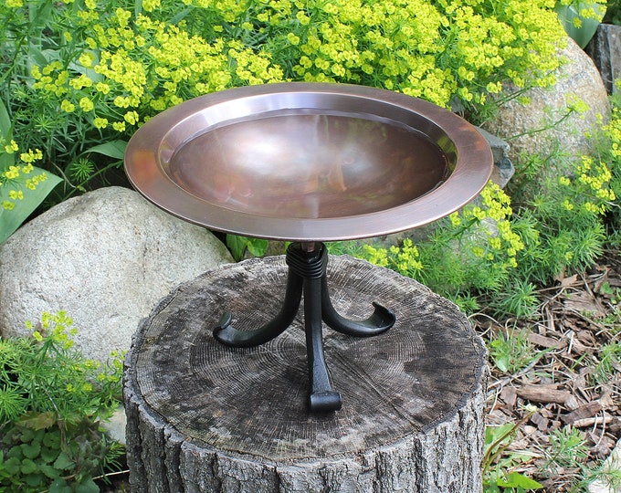 Classic Copper Birdbath with Small Stand