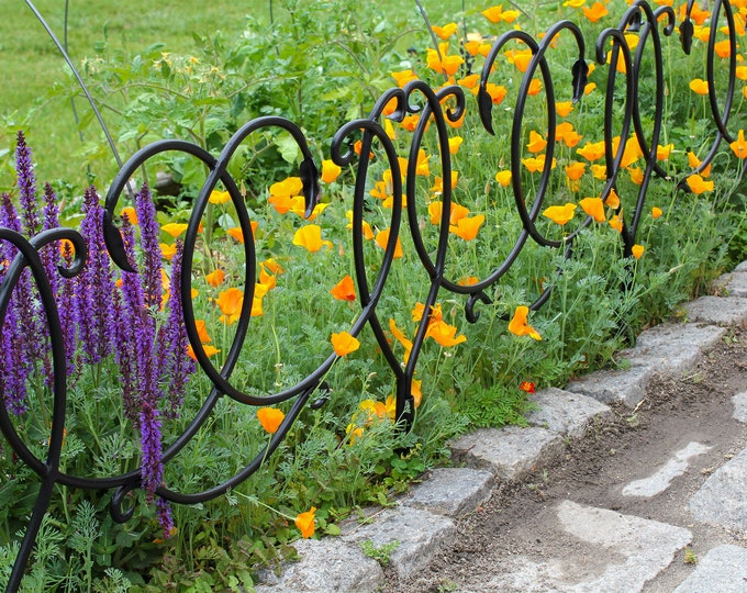 Scrollwork Border Fencing Wrought Iron- 4 Interlocking 24" Sections