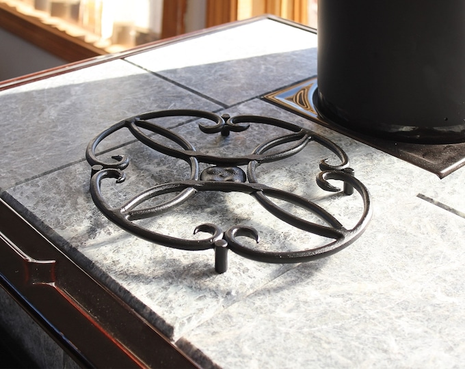 Scrollwork Trivet in Wrought Iron for Tabletop, Counter and Woodstove Top