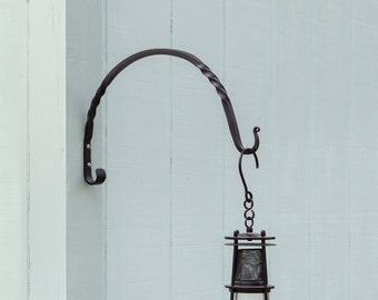 Wrought Iron Twist Arc 14-Inch Wall Hook Hanger (Set of 2)