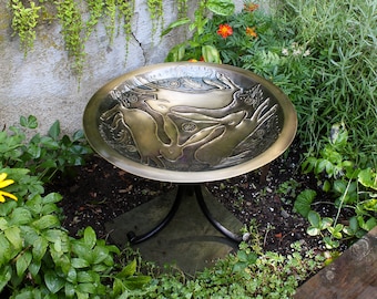 18" Devon Hares Embossed Birdbath with Wrought Iron Tripod Stand