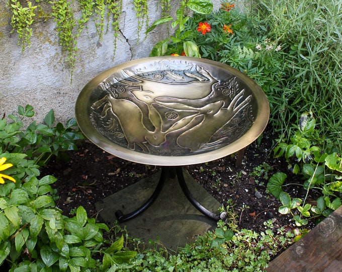 18" Devon Hares Embossed Birdbath with Wrought Iron Tripod Stand