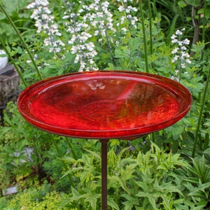 14" Tomato Red Glass Birdbath with Garden Stake