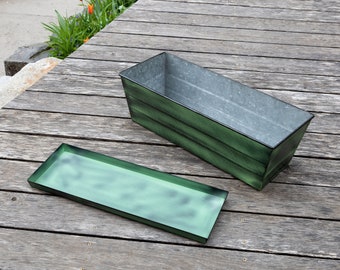 24" Green Flower Windowbox Planter, with Tray