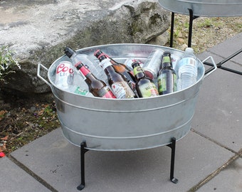 Oval Galvanized Steel Drink Tub or Planter with Folding Stand