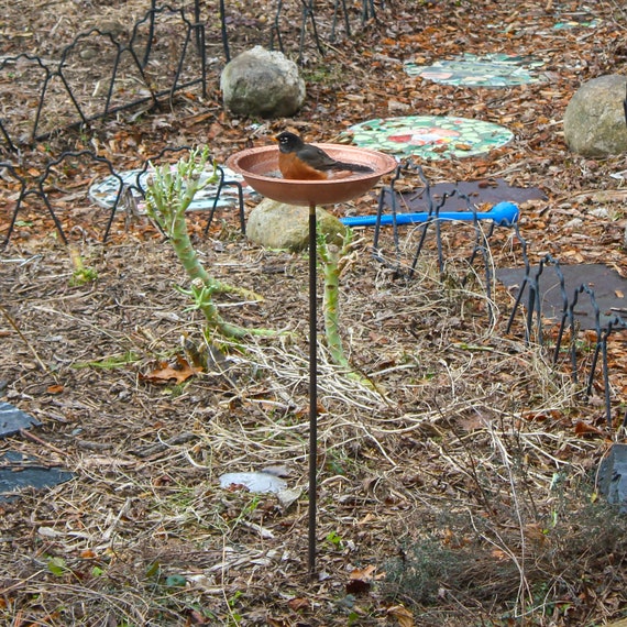 Solid Copper Hammered Birdbath with Rim on Garden Stake - Etsy 日本