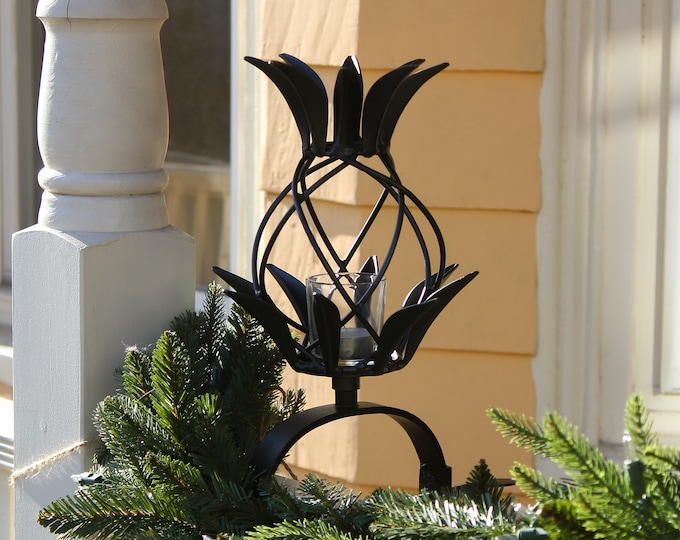 Pineapple Wrought Iron Votive Candle Tealight Holder with Over Railing Bracket