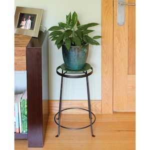 18&quot;H  Diamond Plant Stand Wrought Iron indoor/outdoor