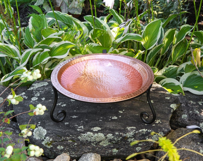 14" Hammered Copper Birdbath Bowl  With Rim and Ring Stand