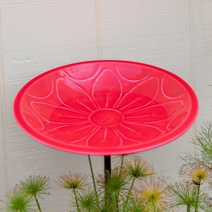 Petal Pink Hand-Embossed Birdbath on Garden Stake