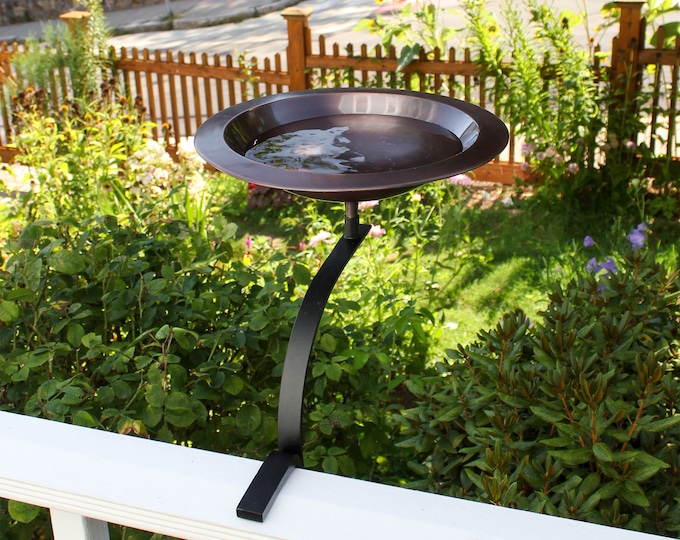 Classic Copper Birdbath with Clamp-on Handrail Bracket