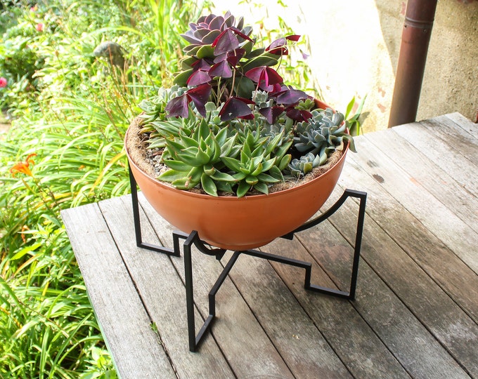 Orange Bowl Geometric Mid-Century Modern Planter, 16" indoor/outdoor