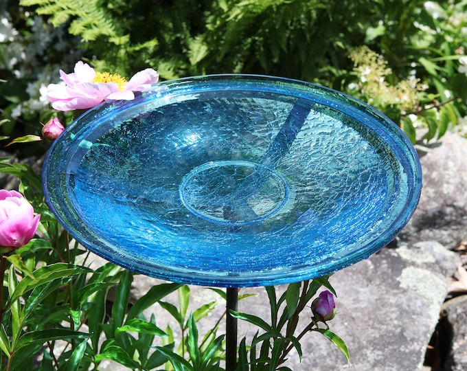 14" Turquoise Glass Birdbath with Garden Stake