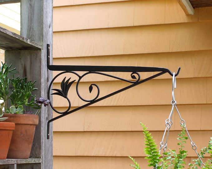 Botanical Wall Bracket, 23-in Wrought Iron Plant Hanger