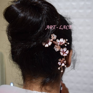 Cherry Blossom Hair stick, pink Sakura flower hair stick, gift for women, Japanese, wooden hair stick, Kimono hair, resin Kanzashi handmade