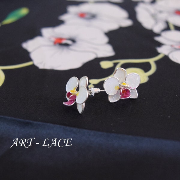 White Orchid earring, Dainty, Minimalist, Hawaiian stud earring, Singapore flower studs, cute, Flower girl earrings, Bridesmaid earring