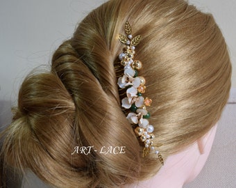 Rose flower hairpiece, Wedding gold white- hair comb Bridal hairpiece, Rose flower hair comb, veil comb, Jade pearl hair accessory