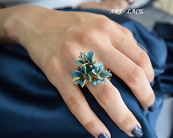 Adjustable Lily flower Finger-ring, Teal finger ring, Statement, Cocktail ring for women, handmade chunky ring
