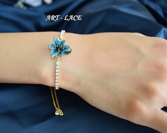 Lily flower bracelet, adjustable teal flower bracelet, Autumn/ Fall gift for wife, crystal chain, bridal bracelet, handmade unique gift