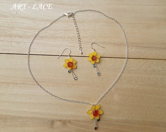 Daffodil earrings dangle, Daffodil necklace pendant, flower necklace earring set, March birth flower Daffodil jewelry set, Welsh flower