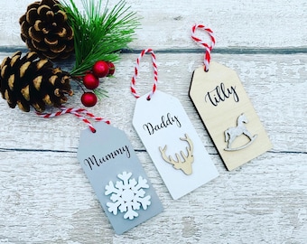 Personalised Christmas wooden tags, sustainable gift tag, recyclable gift wrapping, wooden gift labels, Xmas stocking name label