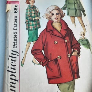 May include: Vintage Simplicity sewing pattern 4110 featuring coat designs. The pattern includes illustrations of women's coats in red, green, and plaid. The pattern size is Miss Size 10, Bust 79 cm.