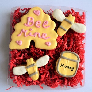 Bee Mine Gourmet Dog Treat Box /Gourmet Dog Treats /Dog Cookies /Valentine's Day Dog Treats /Gift for Dog /Gourmet Pet Treats /Dog Bakery image 1