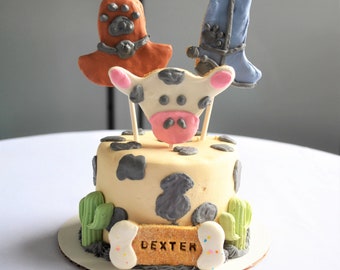 Gourmet 4 Inch Cowboy/Cowgirl Cake /Dog Birthday Cake /Gourmet Dog Treats /Git for Dog /Rodeo Birthday /Cow Pet Treats /Natural Treats
