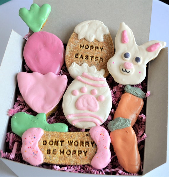 Gourmet dog treats gift basket top