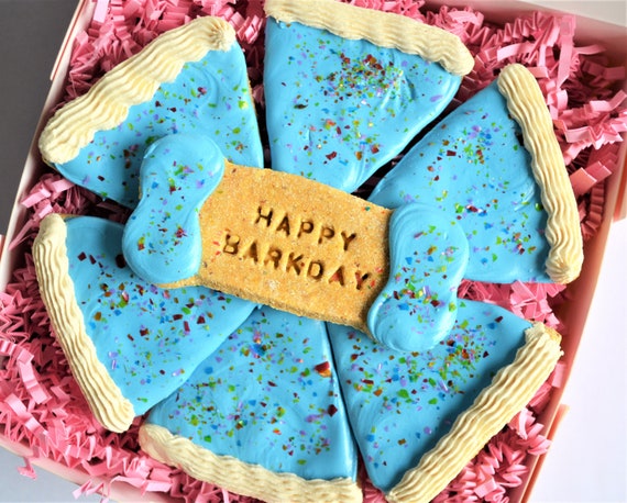 Dog cookie cake 2025