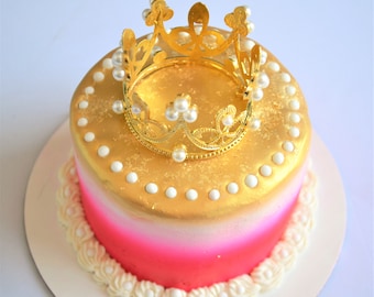 Princess/Prince 4 Inch Gourmet Dog Cake /Gourmet Dog Treats /Dog Birthday /Gourmet Pet Treats /Gift for Dog /Dog Bakery /Cake for Dog