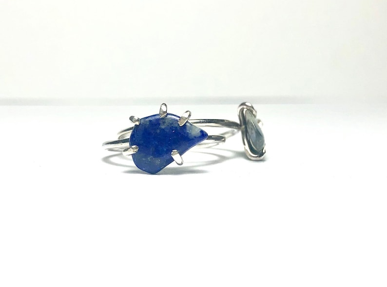 Lapis lazuli ring: gemstone ring,raw gemstone ring prong setting lapis lazuli ring band blue lapis lazuli ring