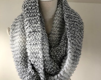 Turtleneck scarf grey melange
