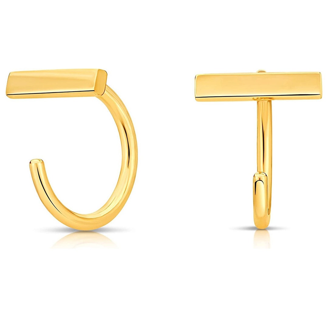 Earrings The Hug Gold Earrings Xrysa Skoylarikia main image 1