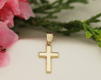Art and Molly Real 14K Yellow Gold Polished Cross Pendant