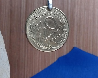 Medallion coin of 50 centimes Marianne Français from 1964 and 925 sterling silver.