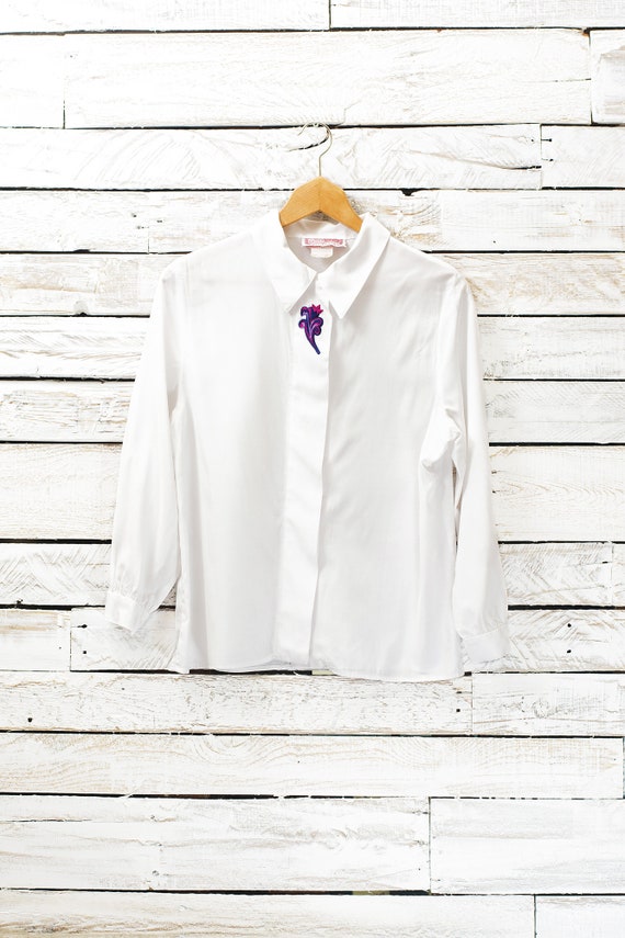 White embroidery flower shirt | Floral vintage shi