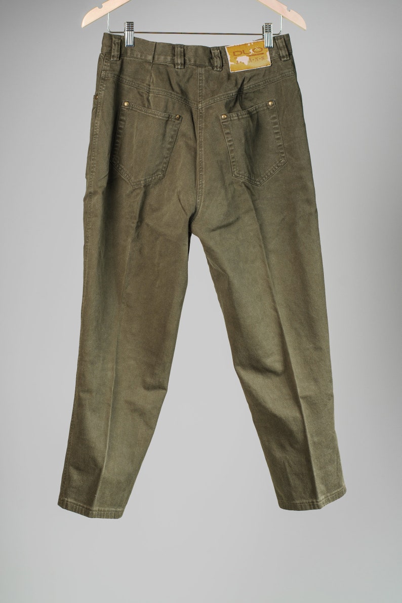 High-waisted women/'s pantacourt. Vintage khaki green pantacourt Women/'s 34 summer green pants