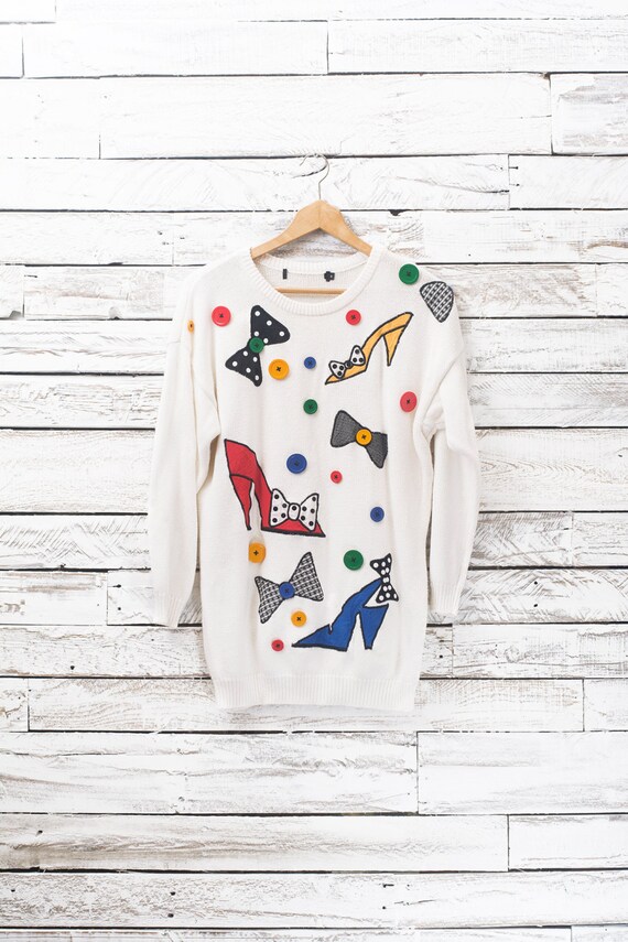 Vintage 80's Sweater White sweater with buttons an