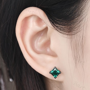 6mm Classic Princess Emerald Black Earrings Solitaire May Birthstone Emerald Real 14k Black Gold Genuine Green Gemstone Studs Screwback