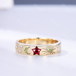 Anillo de boda de oro con rubí talla estrella de 6 mm, anillo apilable de peridoto con sol celestial y luna, piedras preciosas rojas y verdes, anillo apilable estrellado, regalo único para ella.