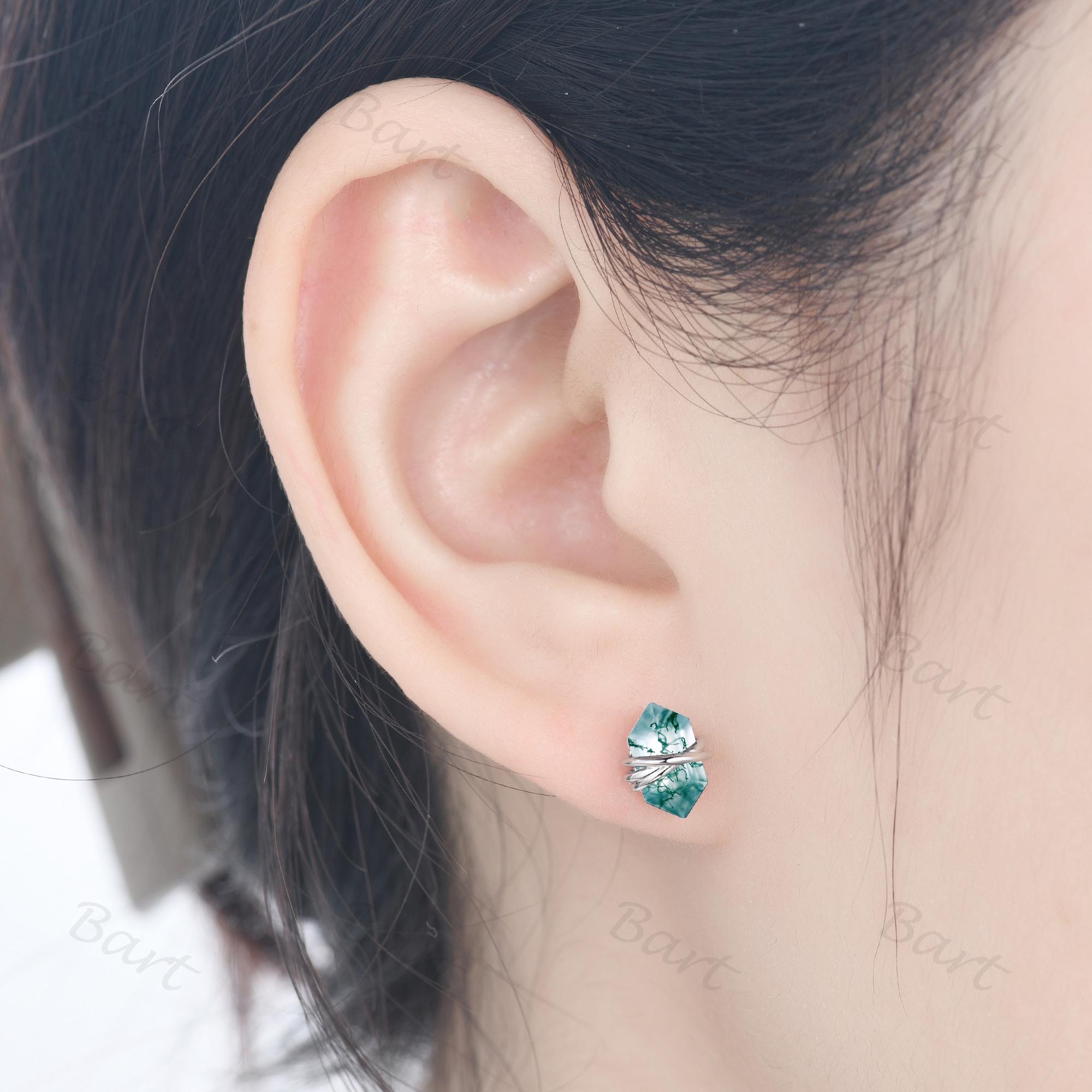 K10 モスアゲート ピアス モスアゲートスタッドピアス：シルバーラップヘキサゴンポイント