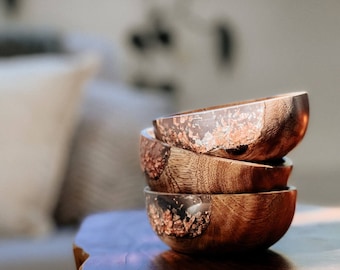 Small Wooden Bowl, Charcuterie Bowl, Small Resin Dip Bowl, Serving Bowl, Jewellery Bowl, Jewelry Dish, Jewellery Plate, River Resin Trinket
