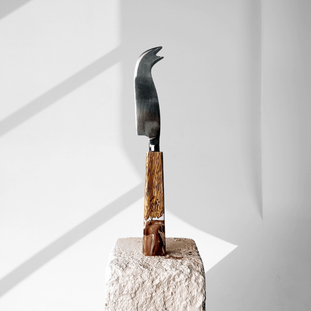 Resin Cheese Knife Set, Engraved Charcuterie Bomboniere Cheese Knives