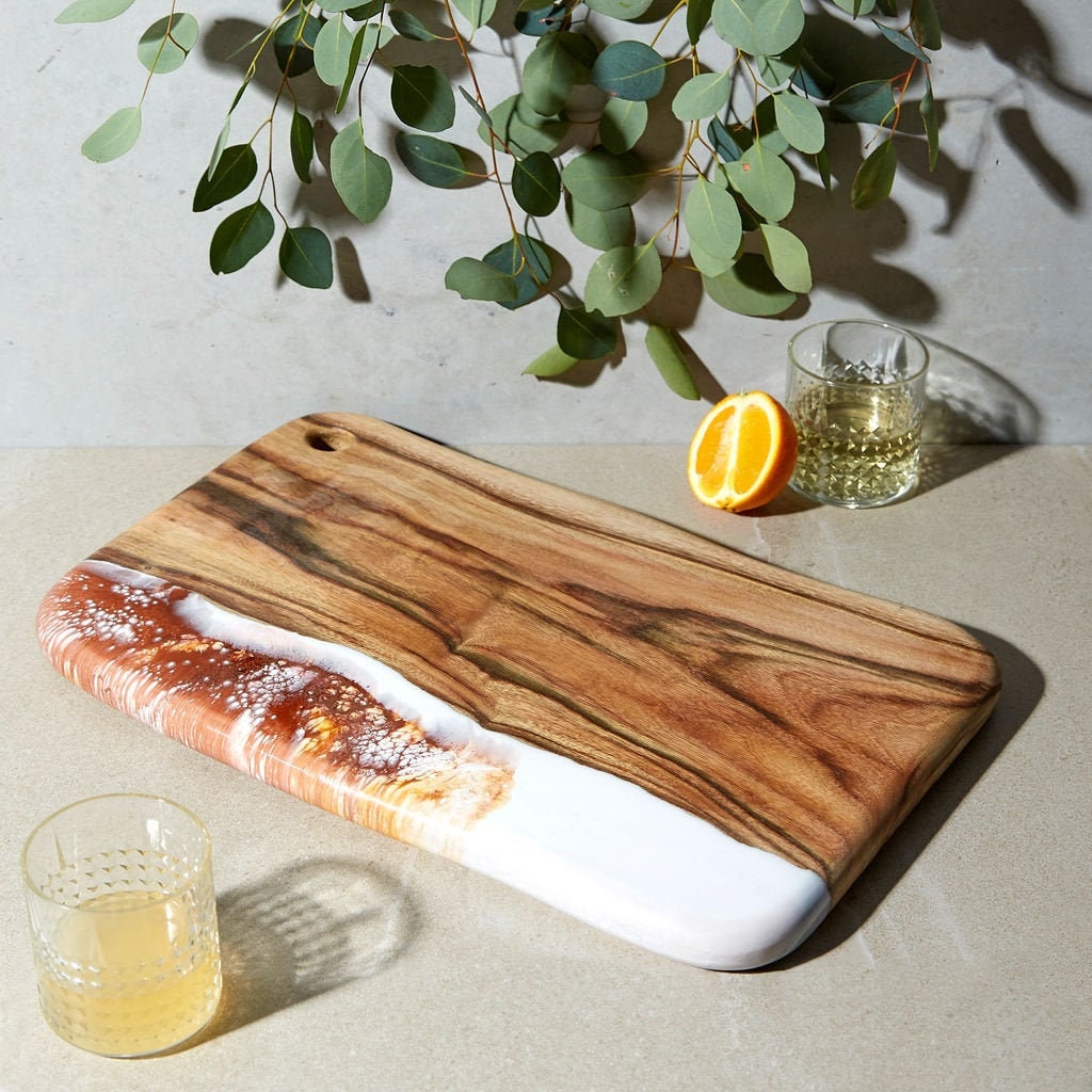 How To Look After Your Resin Chopping Board - The Fifth Design
