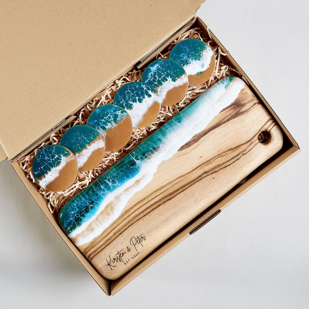 Personalised Chopping Board Set, Charcuterie Gift Box, Engraved Resin…