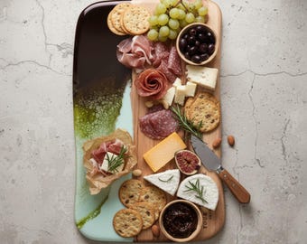 Christmas Gift for Mum, Large Resin Serving Platter, Personalised Cheese Board, Handmade Chopping Board, Engraved Resin Gift
